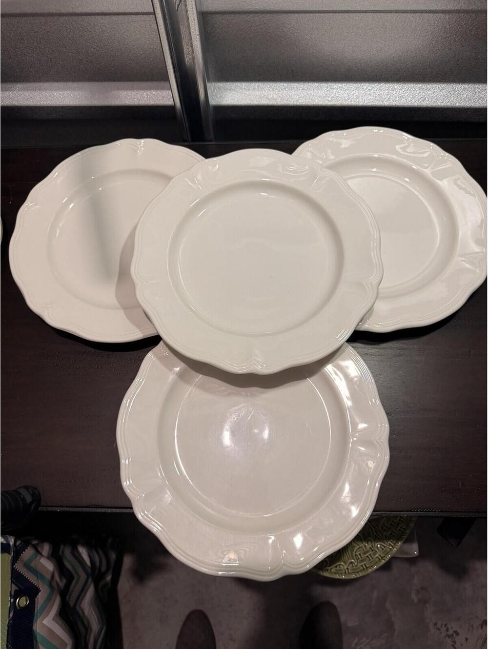 Federalist Ironstone 24 White Dinner Plates #4238 Scalloped Edge Vintage Japan *